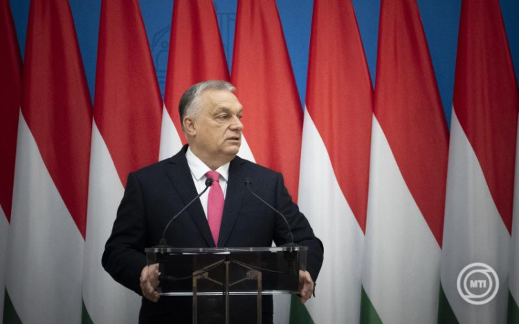 Orbán Viktor: nem hagyjuk, hogy a vámháború letérítsen minket az adócsökkentés útjáról!