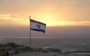 Izrael tartózkodott a további iráni válaszcsapásoktól Trump kérésére